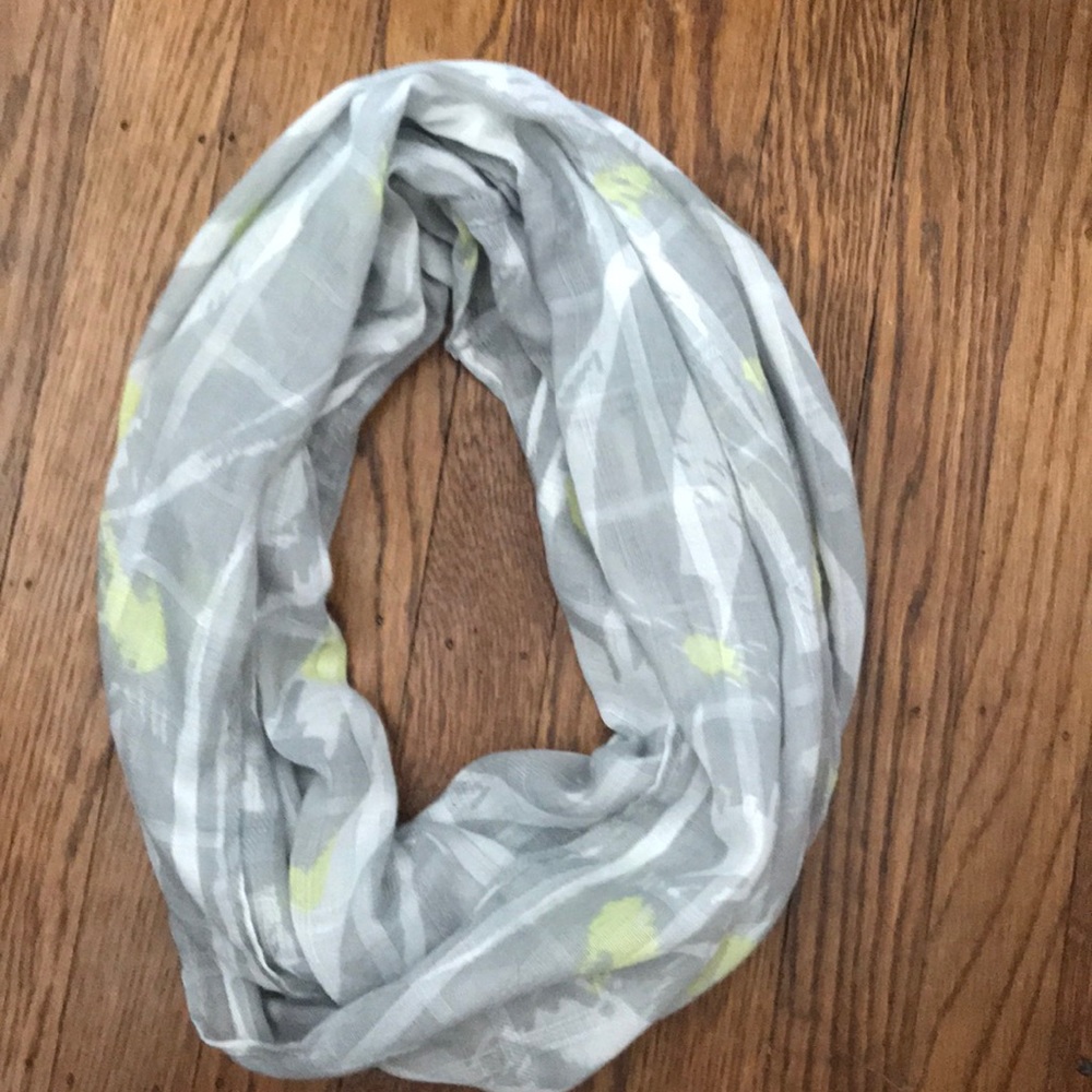 Gray Patterned Infinity Scarf